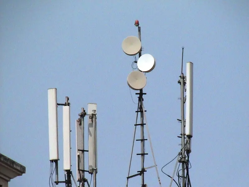 Radome-covered antennas in service
